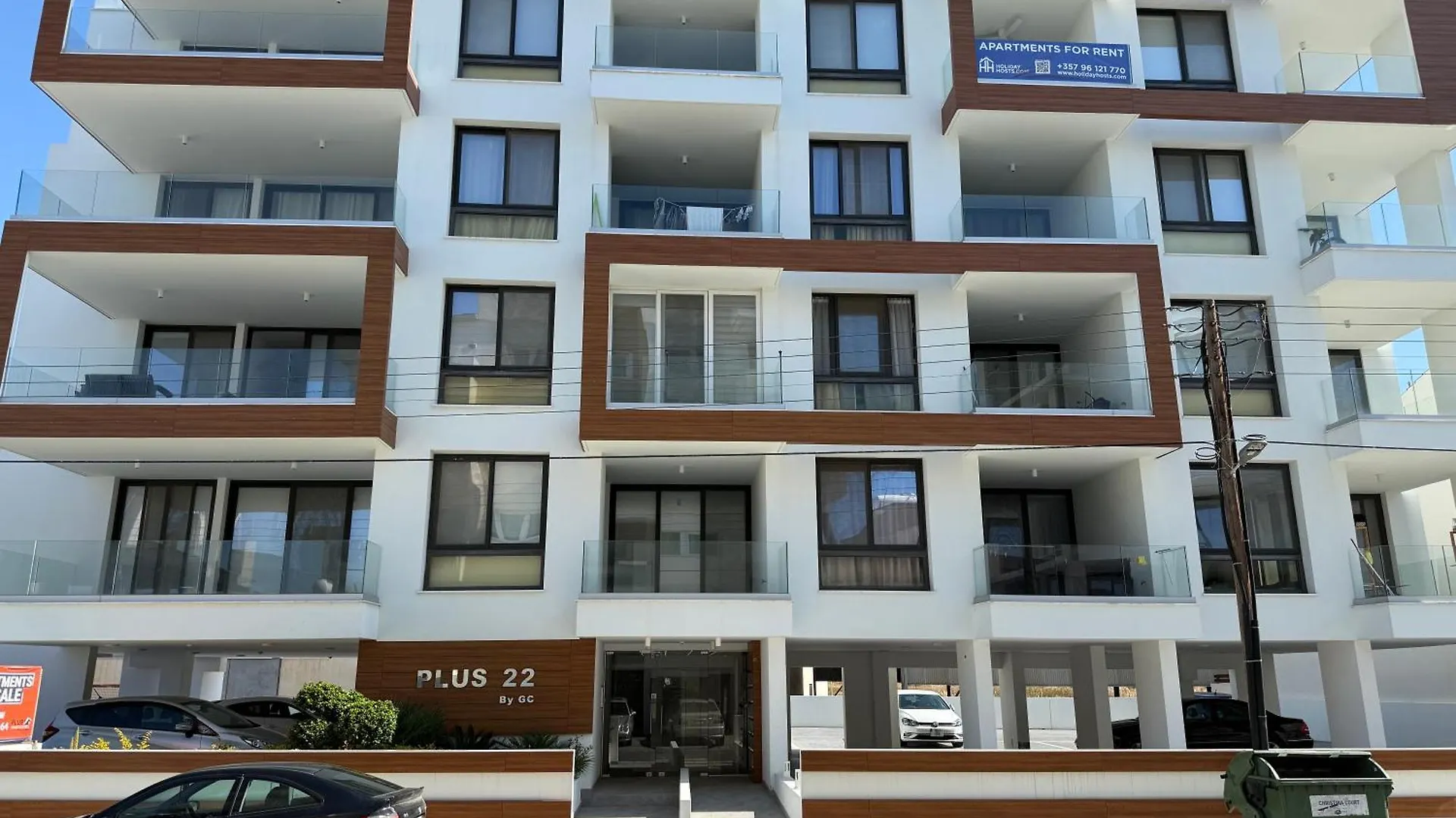 Apartment Plus Holidays Larnaca