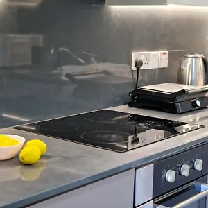  Apartment Airbnsea Centre Side Sea View